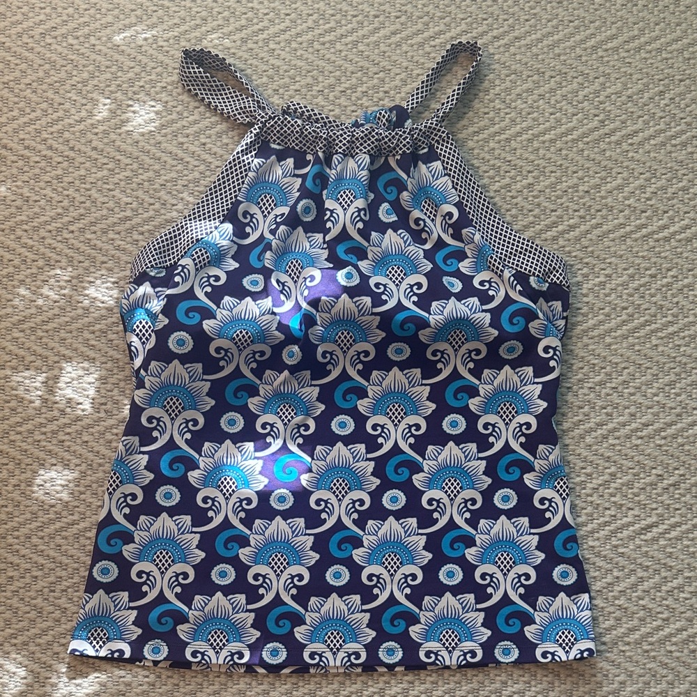 J. McLaughlin Navy and Light Blue Floral Top